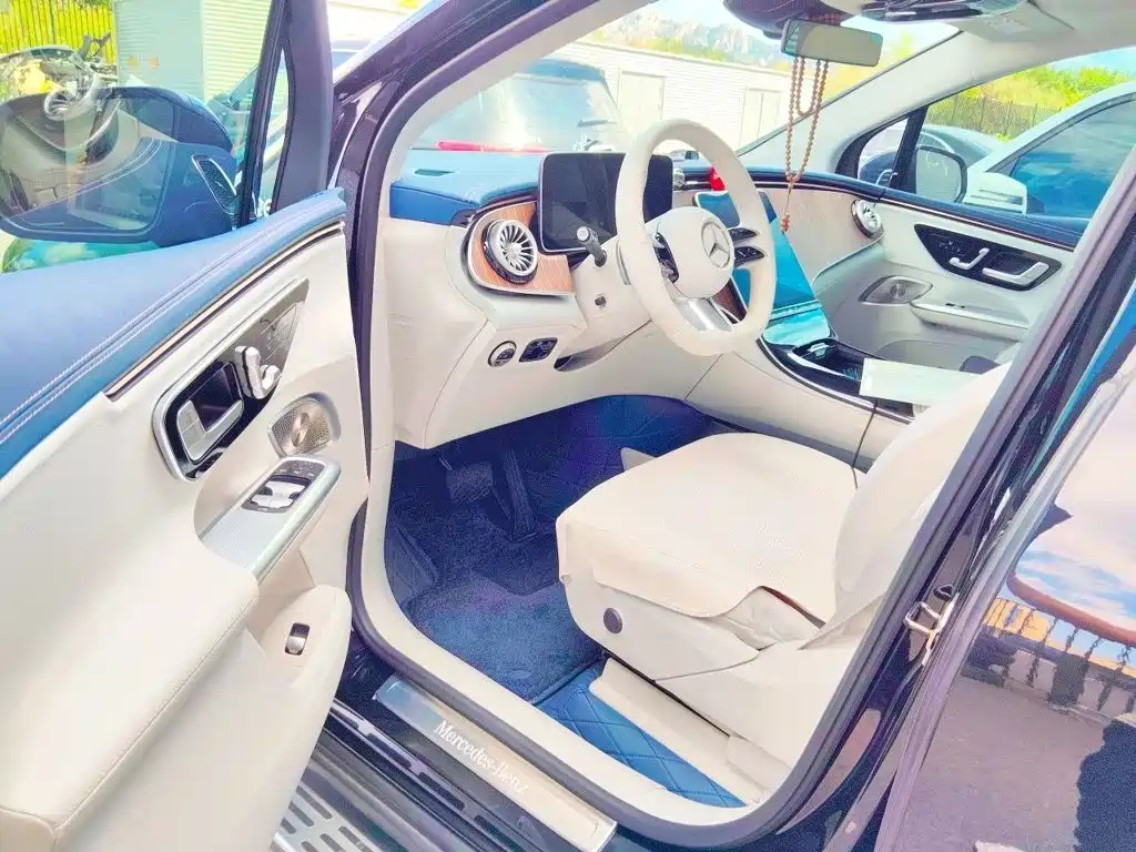 Mercedes-Benz EQE SUV 2025 2023 350 4MATIC Pioneer Edition