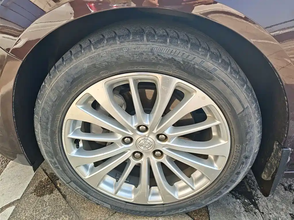 Buick LaCrosse 2018 Model 28T Elite Edition фото 23