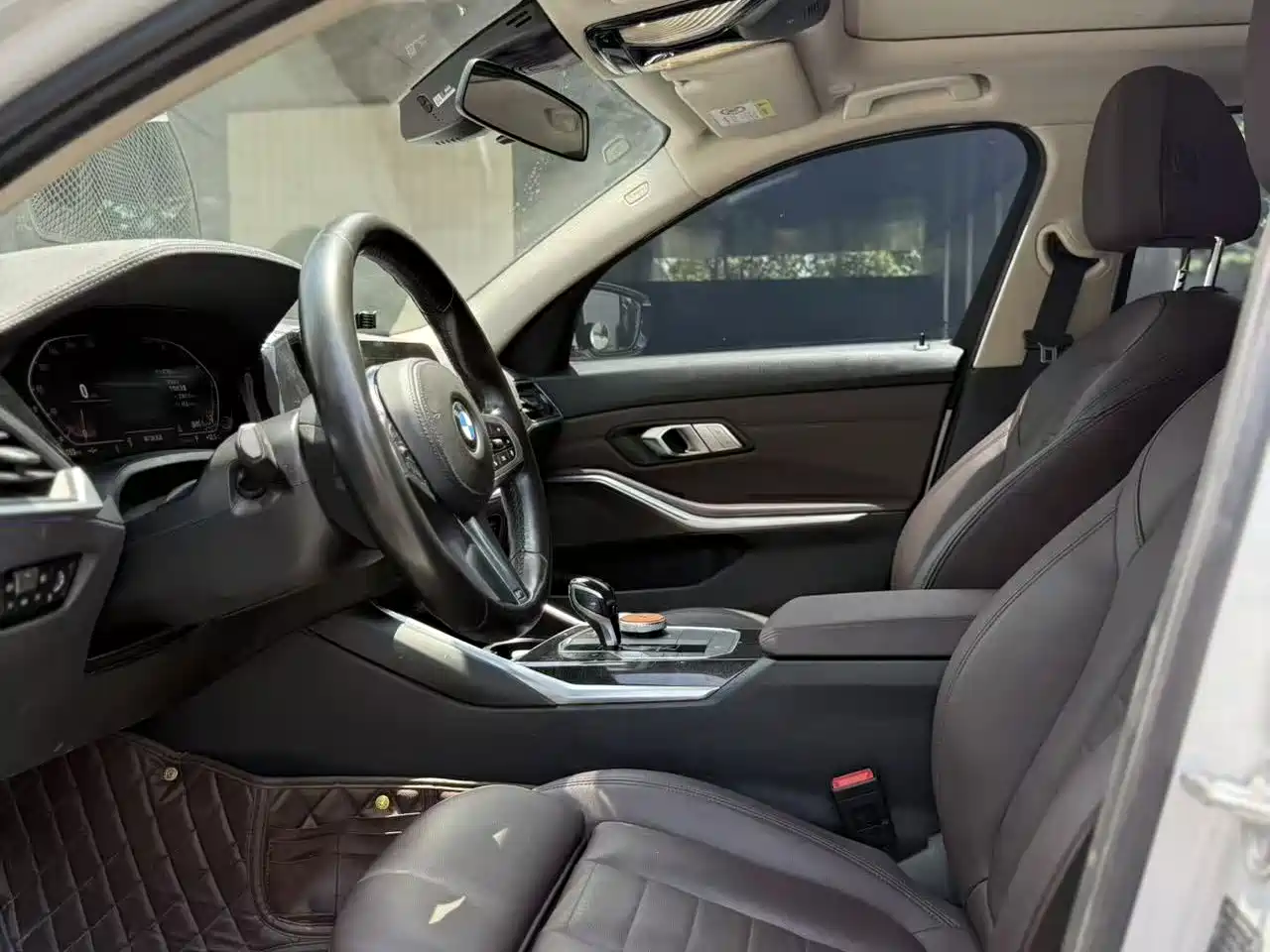 BMW 3 Series 2020 325Li M Sport Package фото 3