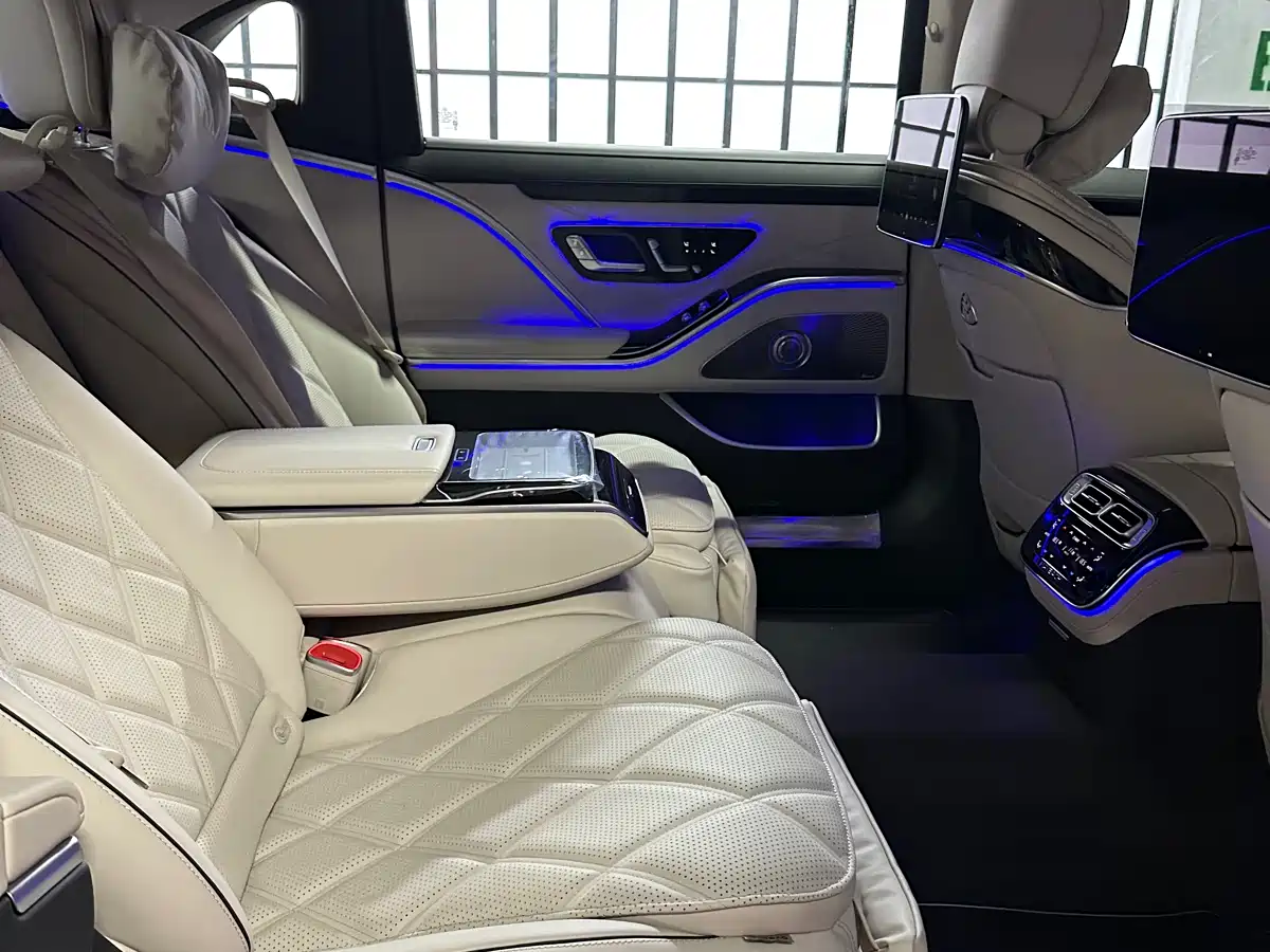 Mercedes-Benz Maybach S-Class 2026 S 480 4MATIC фото 9