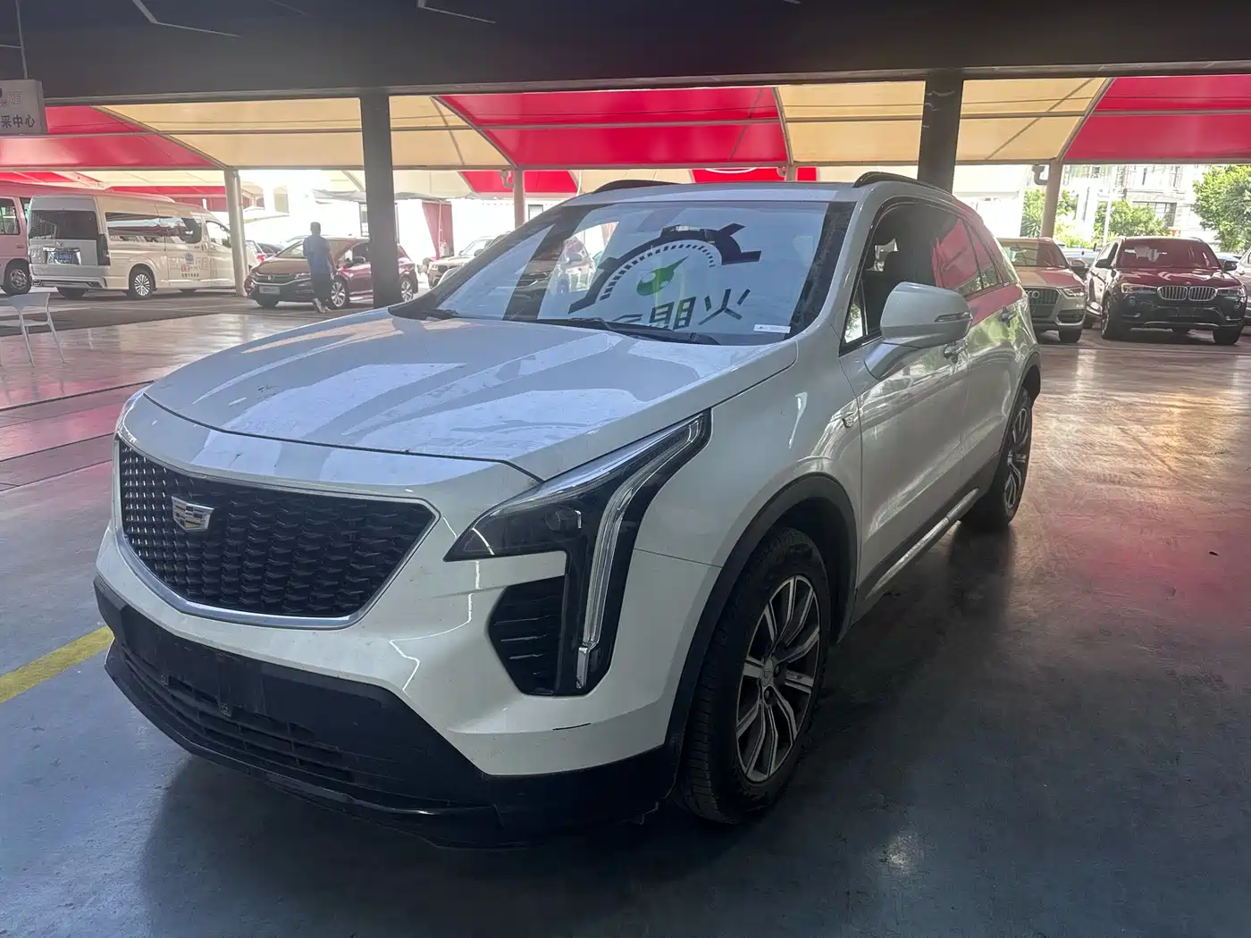 Cadillac XT4 2018 28T 2WD Luxury Sport Type