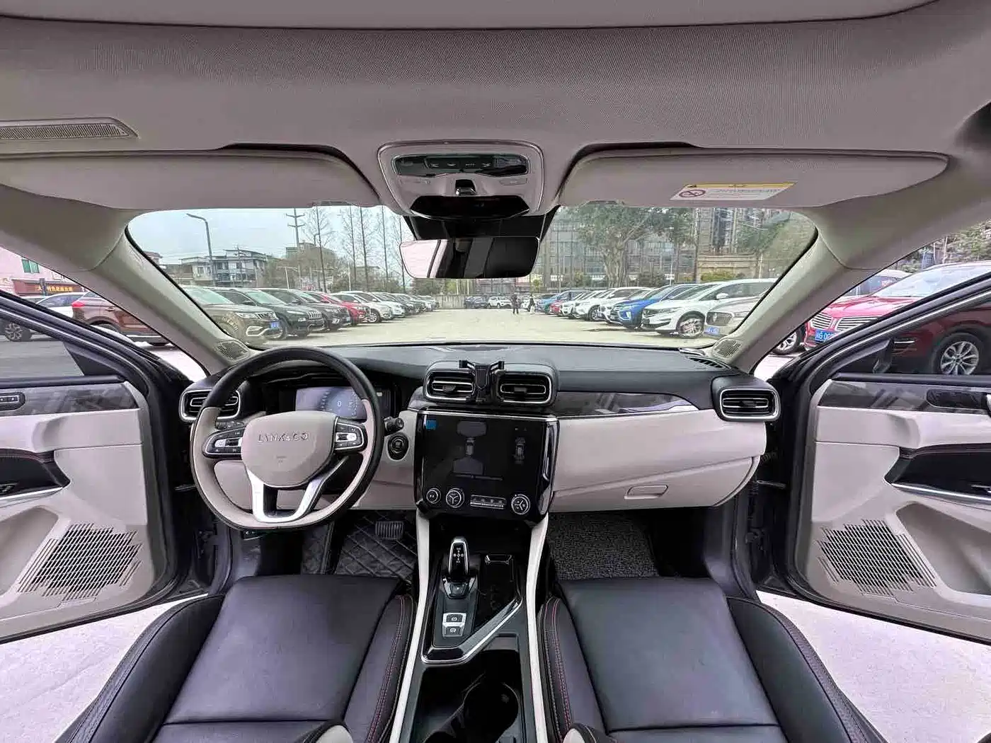 Lynk & Co 02 2018 Model 1.5T DCT 2WD Yao Pro Edition China V фото 6