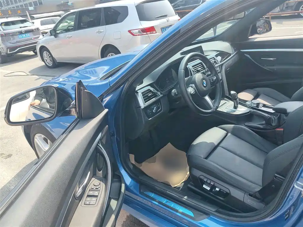BMW 3 Series GT 2019 320i M Sport Package фото 16