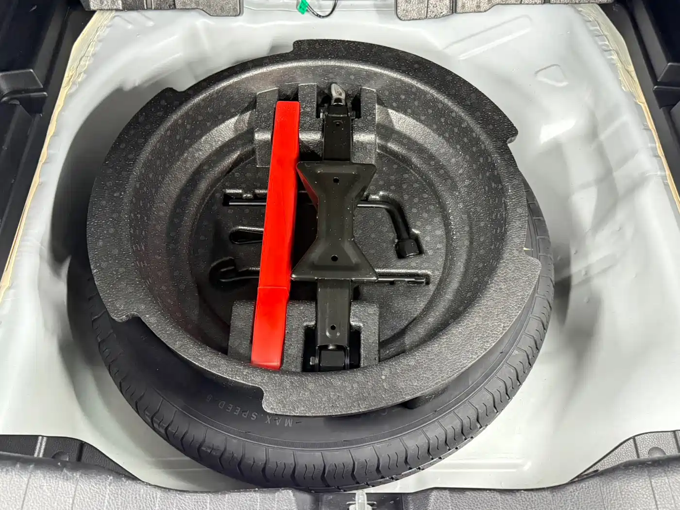 Haval M6 2021 PLUS 1.5T DCT Luxury Smart Connect фото 22