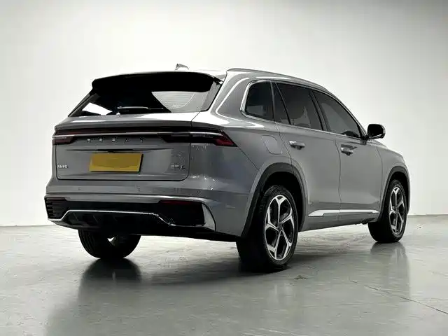 Photo 9 - Geely Monjaro