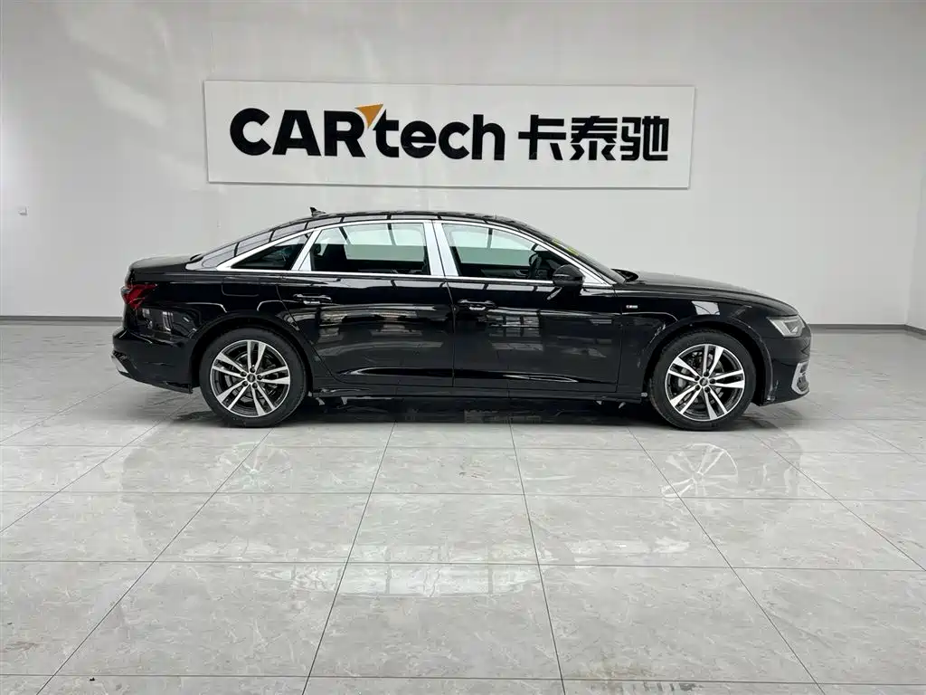 Audi A6L 2026 Model Year 45 TFSI quattro Premium Dynamic фото 3