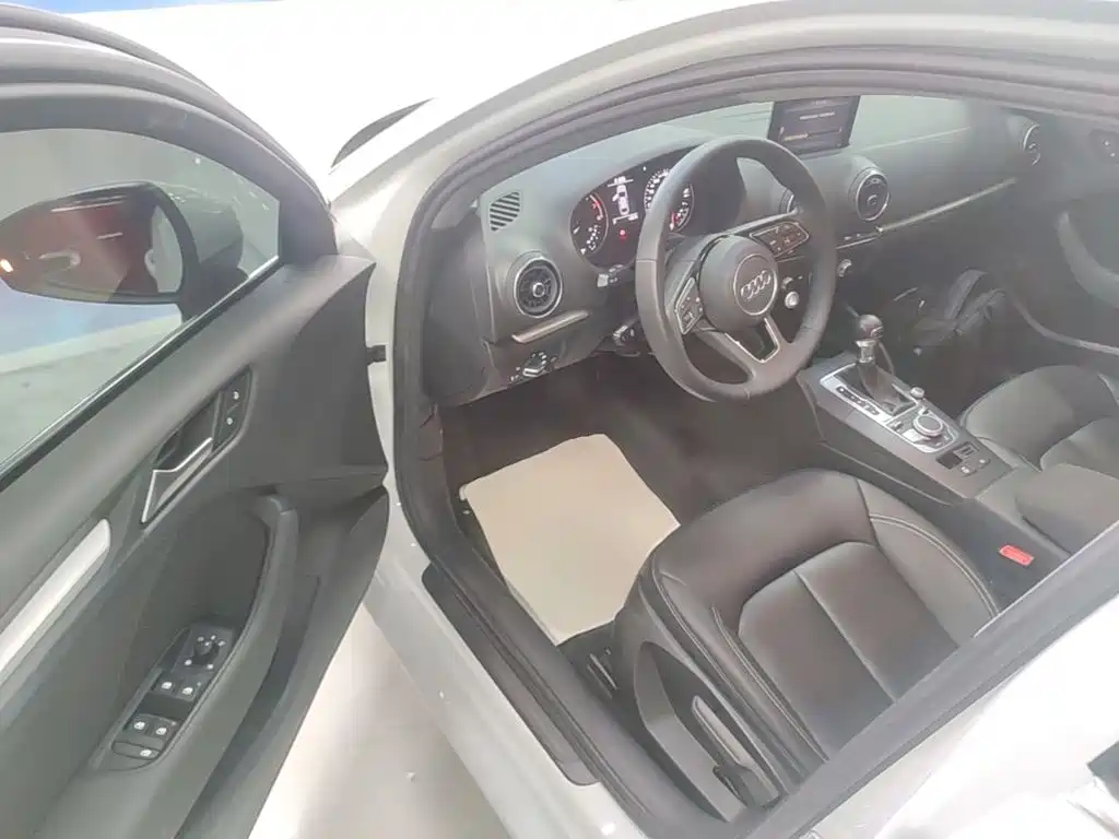صورة 16 - Audi A3