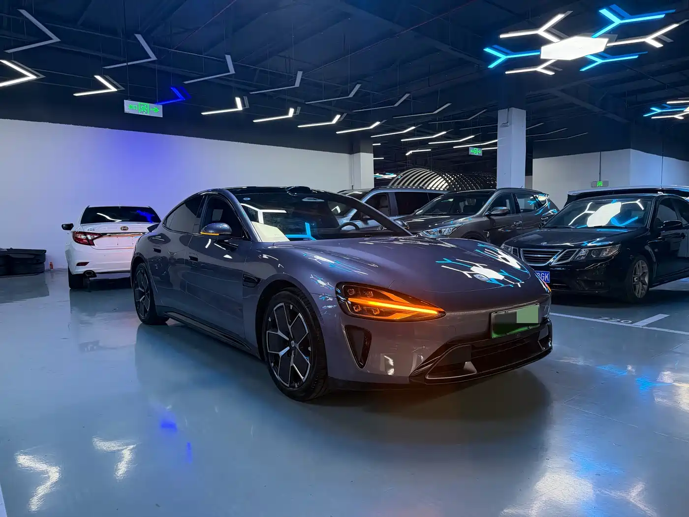 XIAOMI CAR XIAOMI SU7