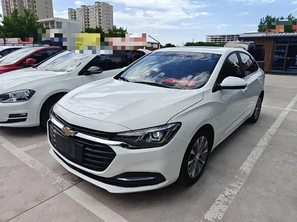 CHEVROLET CRUZE