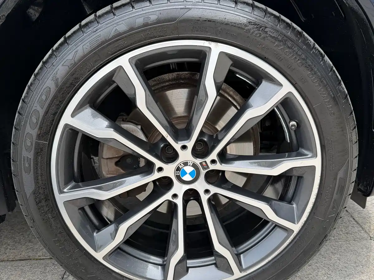 BMW X3 2022 Model Second Facelift xDrive30i Leading M Night Package фото 27