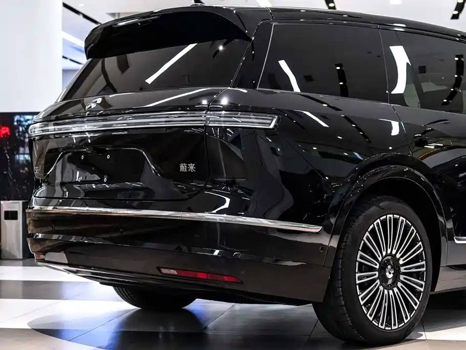 NIO ES8 2026 2025 Model 6-Seat Executive Luxury Edition