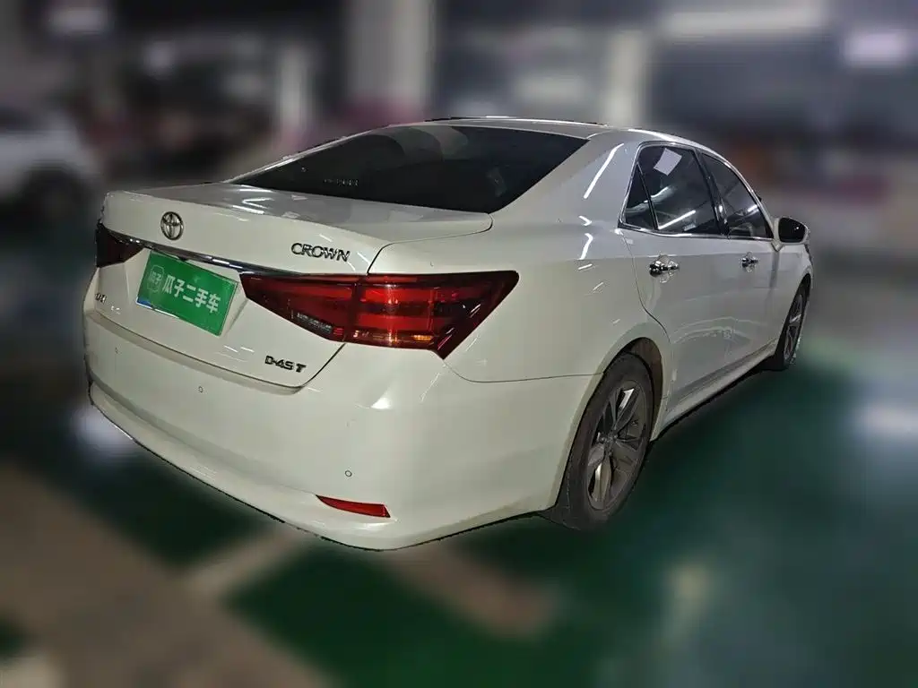 Toyota Crown 2015 2.0T Fashion фото 5
