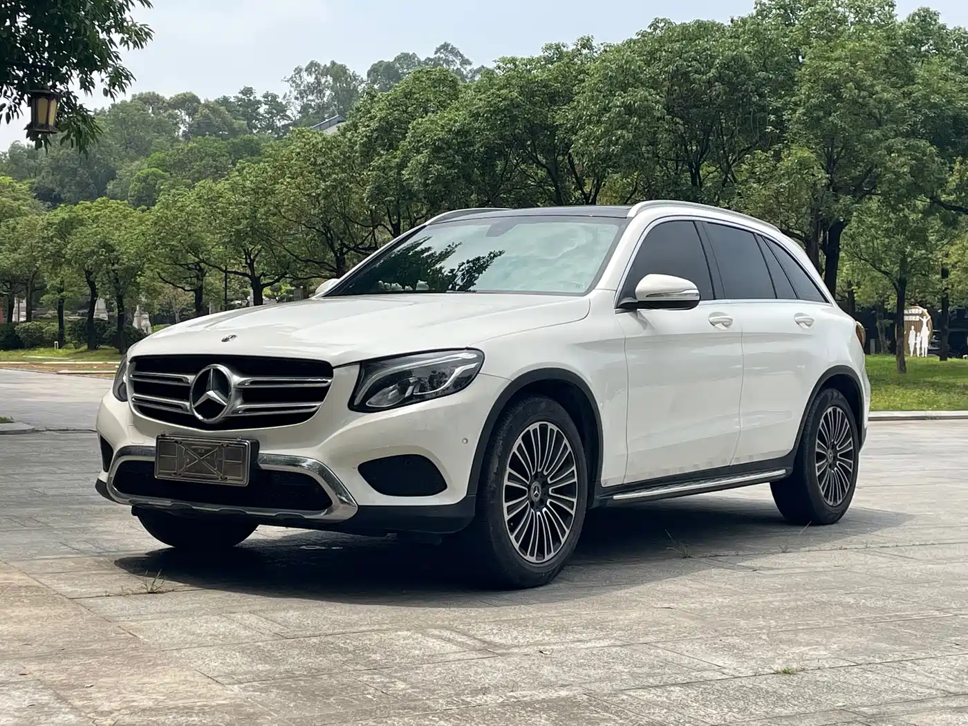 Mercedes-Benz GLC 2018 GLC 200 4MATIC