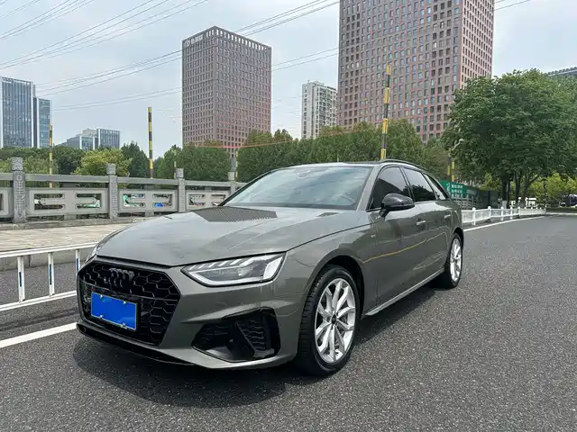 audi a4-(import)