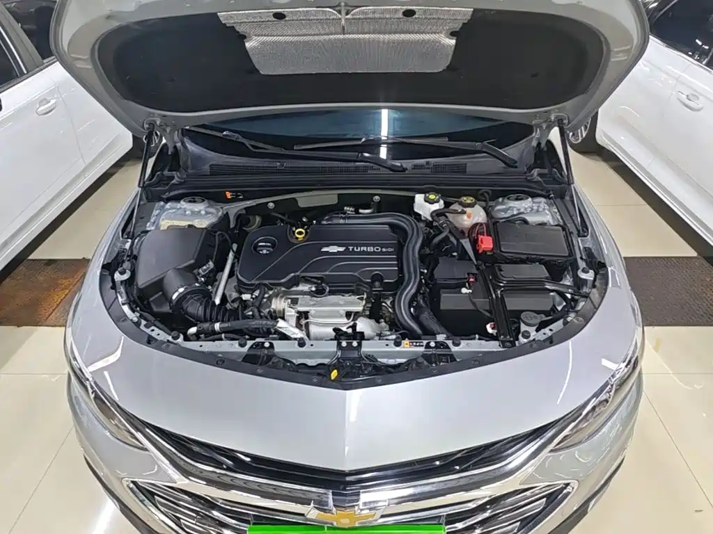 Photo 20 - Chevrolet Malibu XL