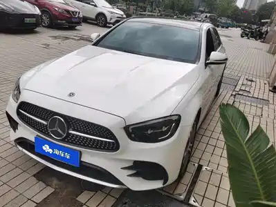 Mercedes-Benz E
