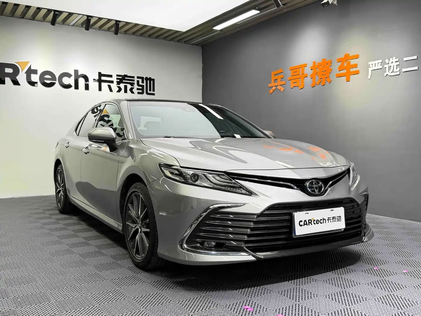 Toyota Camry 2021 2.5G Luxury Edition фото 3