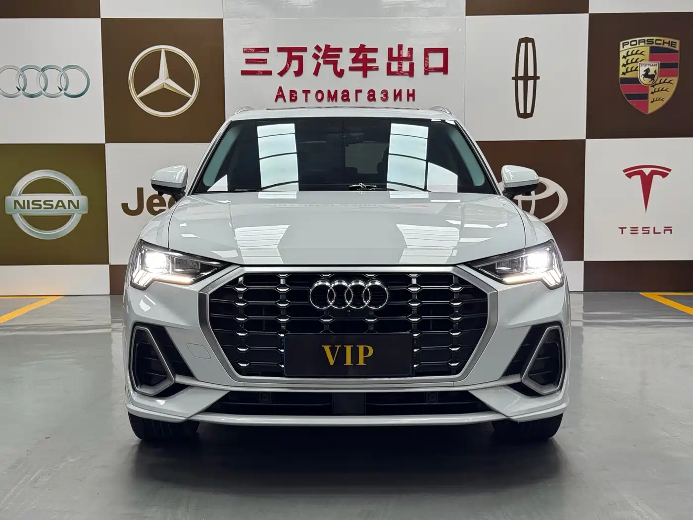 Audi Q3 2022 35 TFSI Fashion Dynamic фото 2