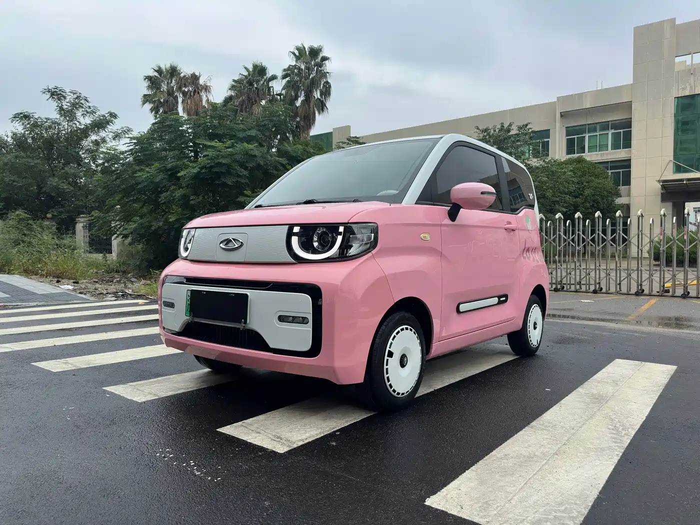 QQ New Energy QQ Ice Cream 2022 — пригон из Китая