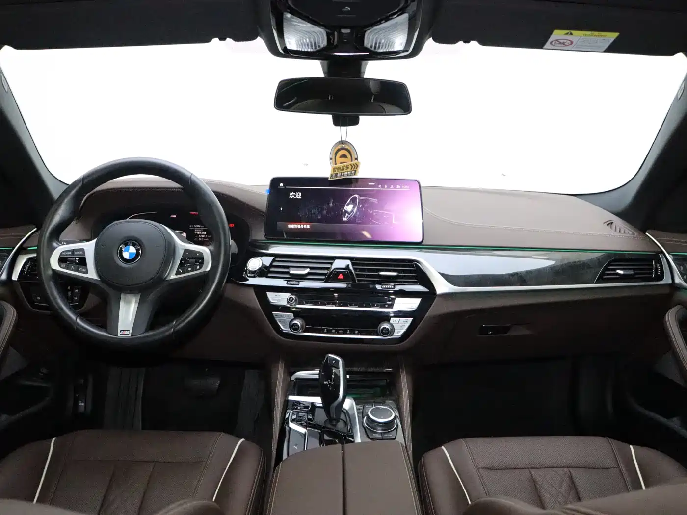 BMW 5 Series 2021 525Li M Sport Package фото 15
