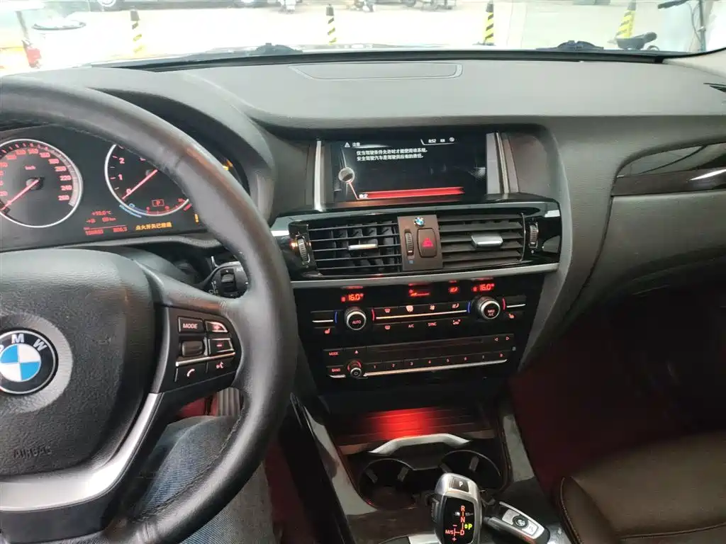 BMW X3 (Import) 2014 xDrive20i X Design Package фото 6