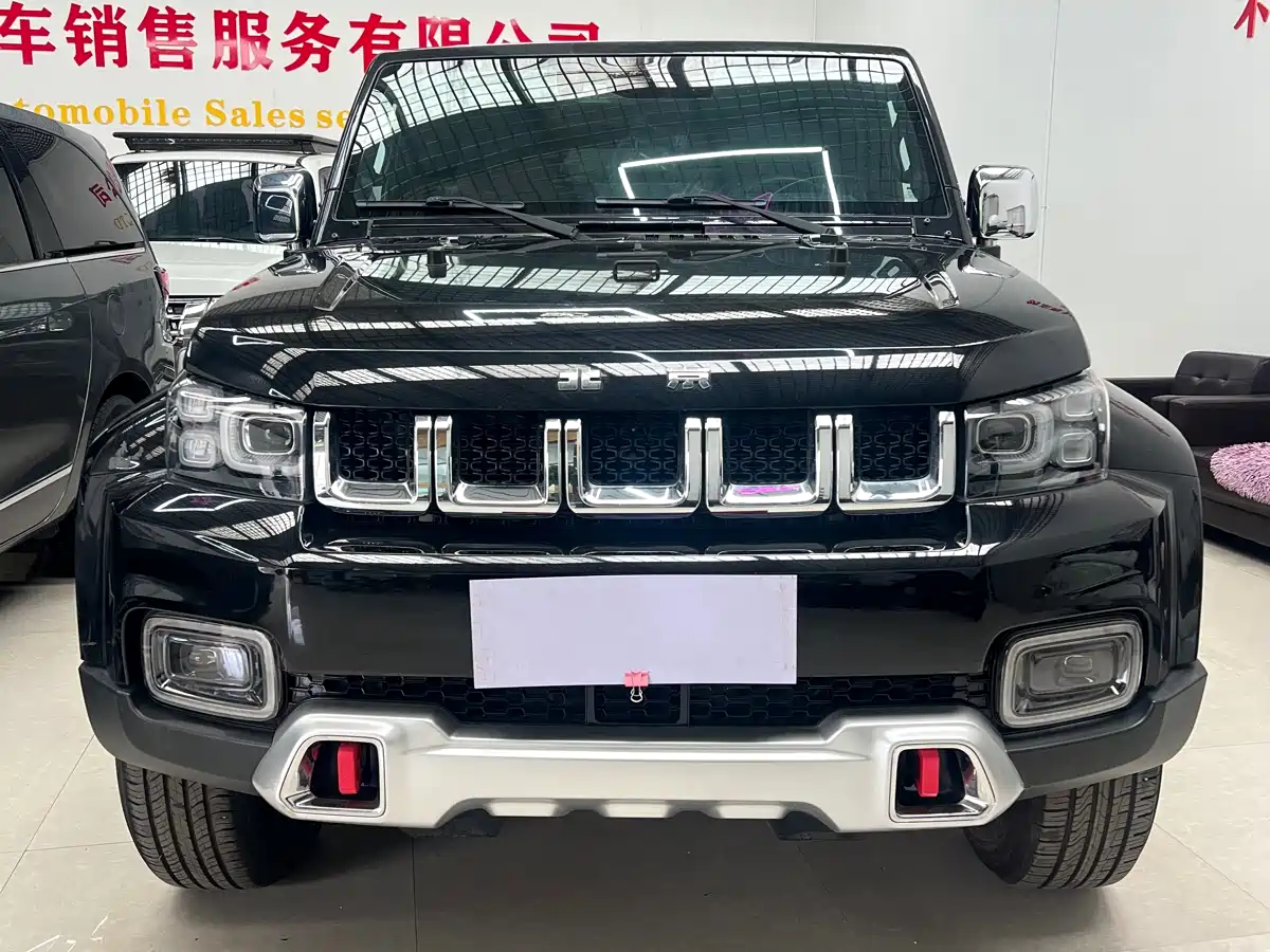 BAIC ORV Beijing Offroad BJ40 2019 PLUS 2.3T Automatic 4WD Luxury Edition China VI фото 2