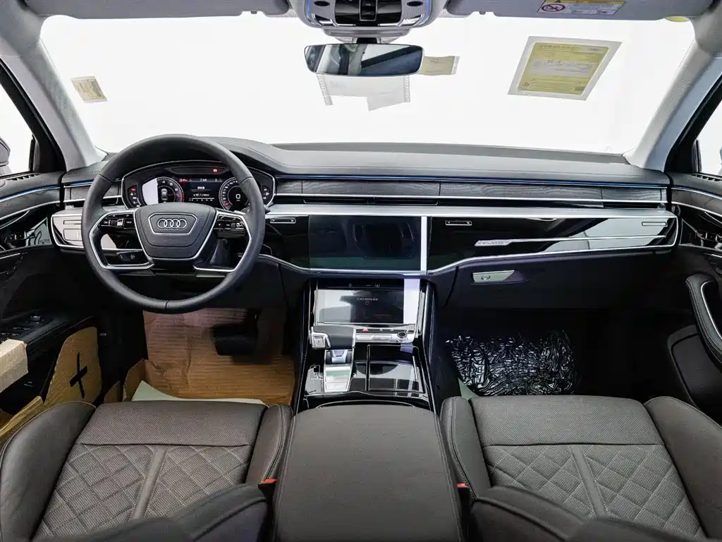 Audi A8 2025 A8L 50 TFSI quattro Exclusive Selection фото 6