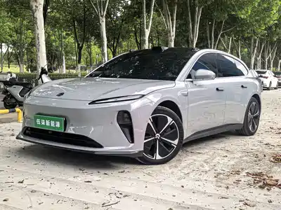 NIO ET5T
