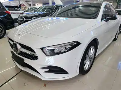 Mercedes-Benz A