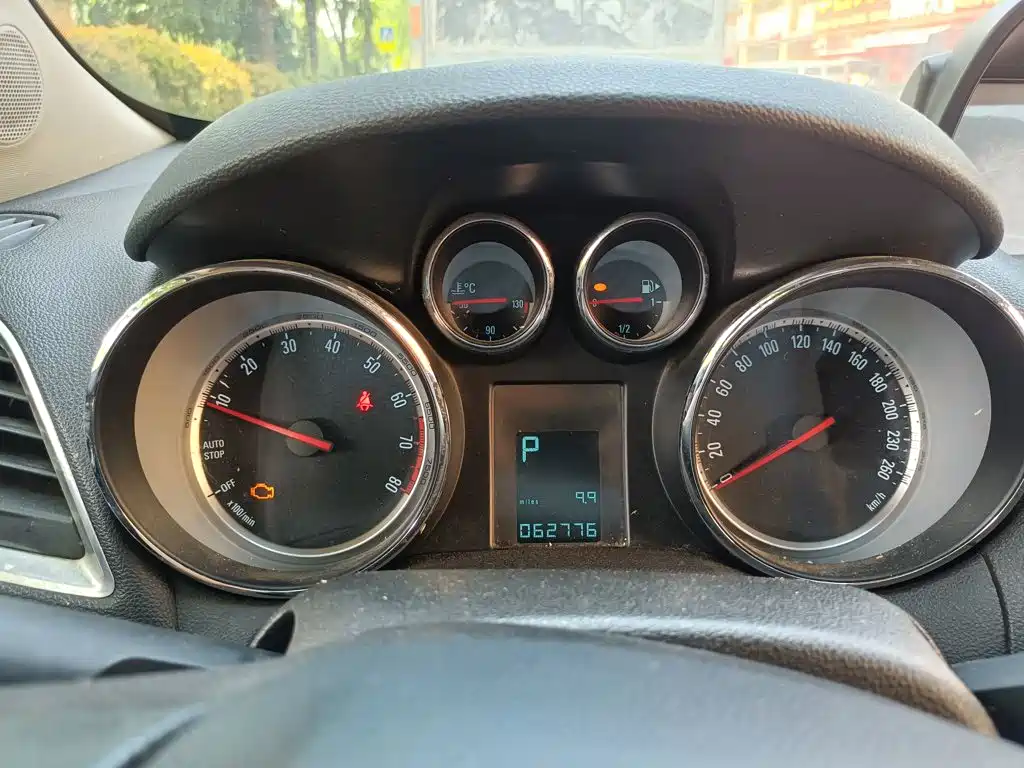 Фото 12 - Buick Encore