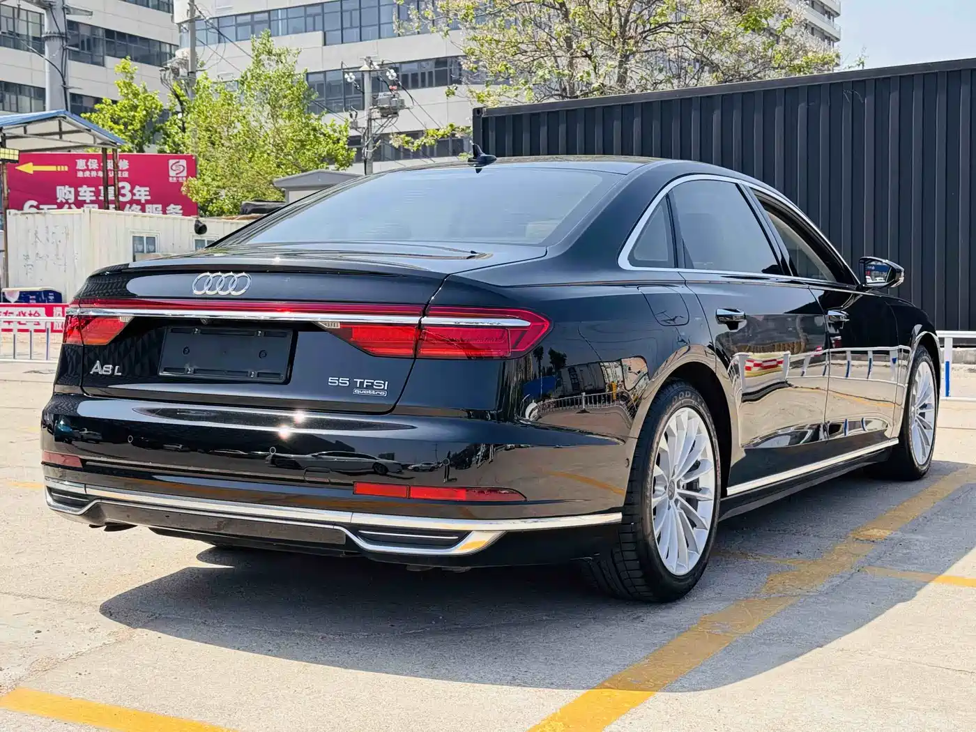 Audi A8 2018 A8L 55 TFSI quattro Launch Premium фото 6