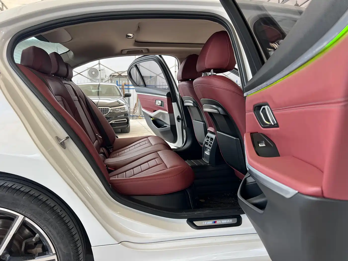 BMW 3 Series 2022 320Li M Sport Package фото 21