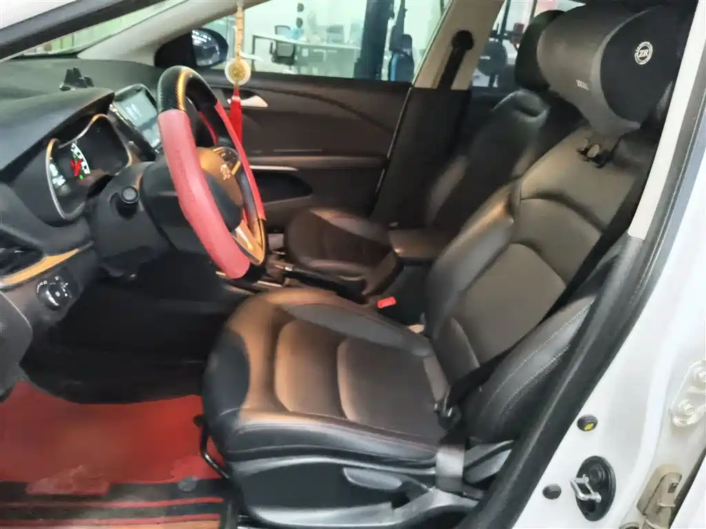 Chevrolet Monza 2020 Mild Hybrid Redline 320T Dual-Clutch Refreshing Edition фото 15