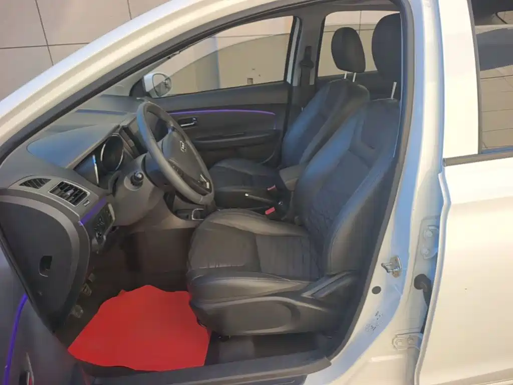 Cowin Kaiyi E3 2018 2018 1.5L Manual Premium