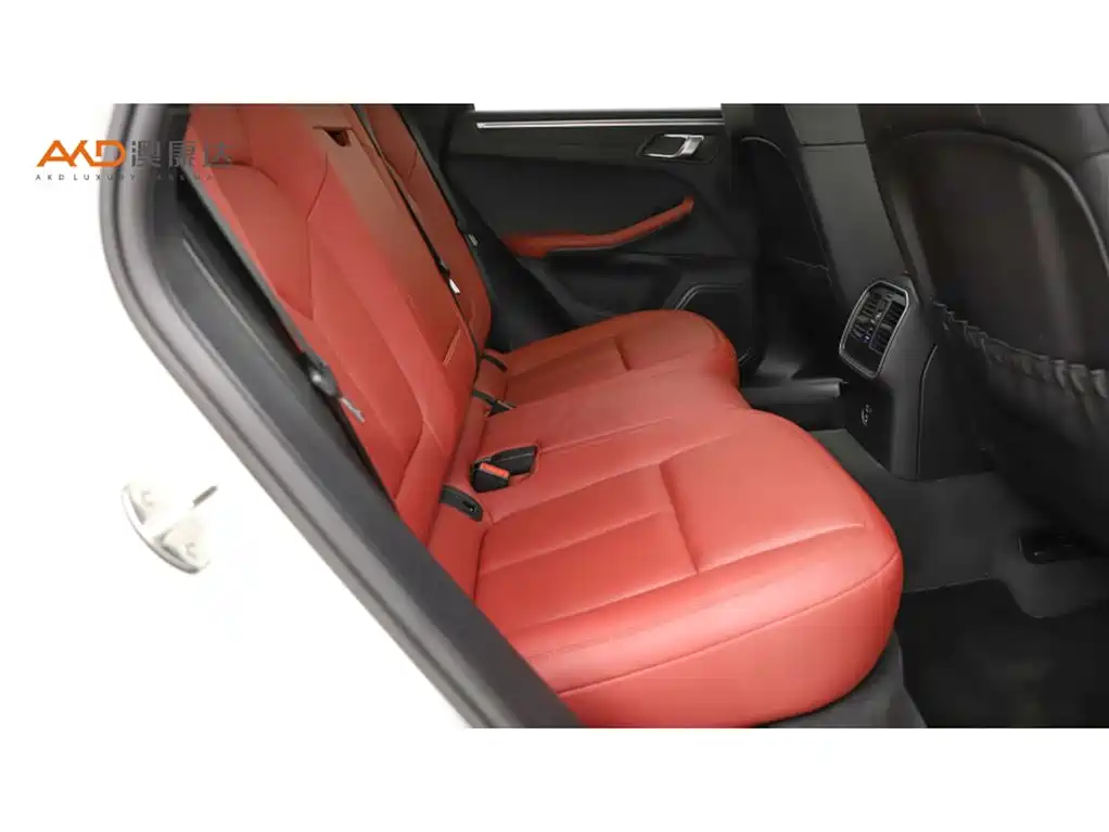 Porsche Macan 2021 Macan 2.0T фото 8