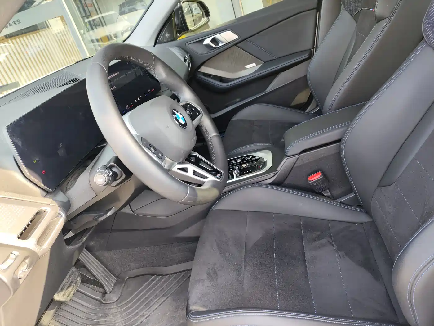 BMW 2 Series 2025 225L M Sport Moonlight Package фото 6