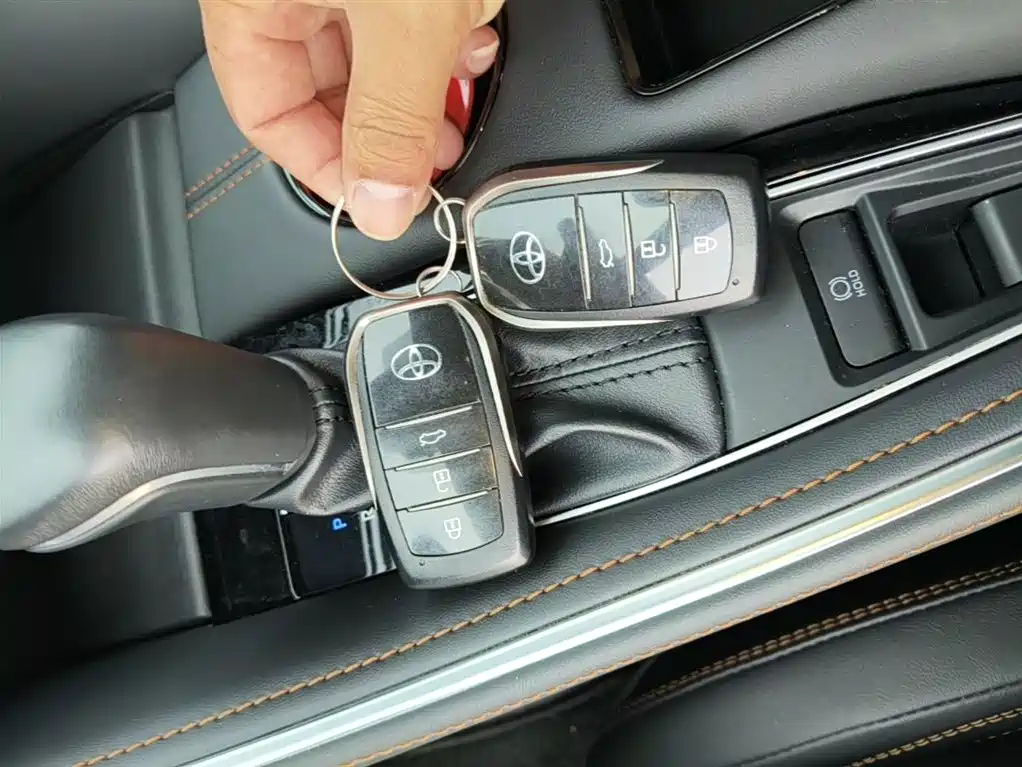 Toyota Avalon 2024 Model Hybrid 2.0L Premium Selection Edition фото 9