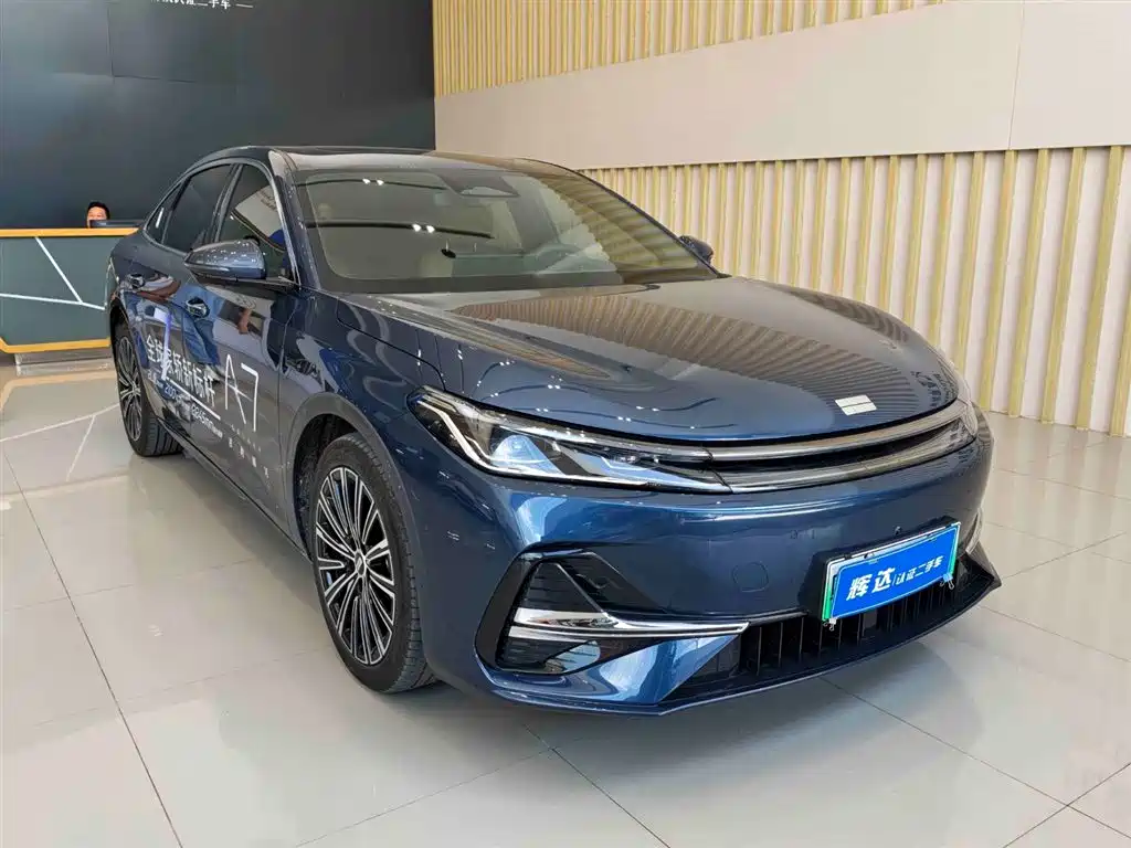 Geely Galaxy Galaxy A7 2025 EM-i фото 3