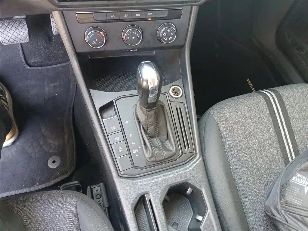 Volkswagen Lavida 2019 1.5L Automatic Trend Edition China VI фото 6