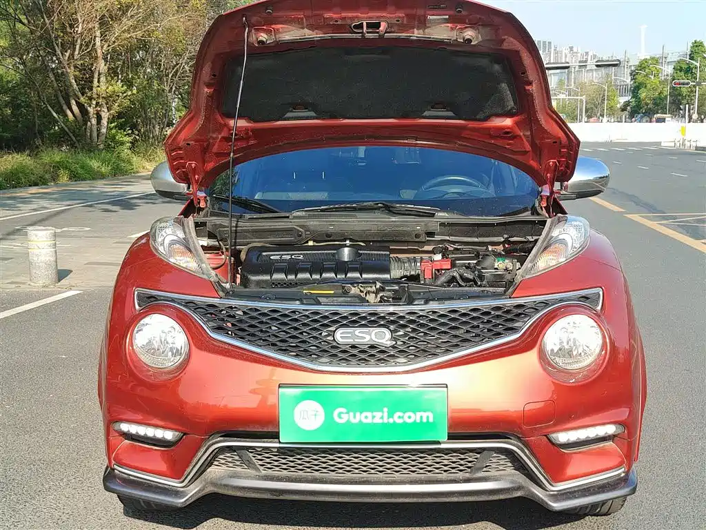INFINITI ESQ