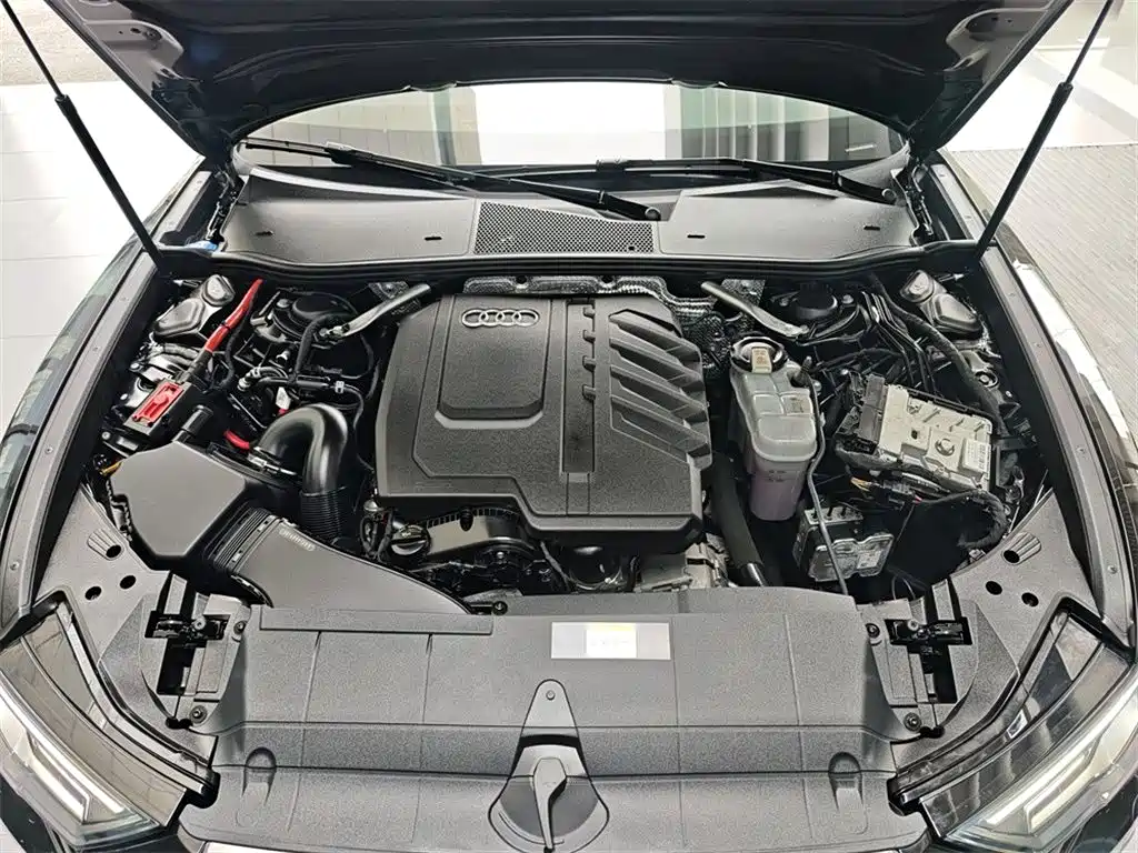 Audi A6L 2024 45 TFSI quattro Premium Dynamic фото 8