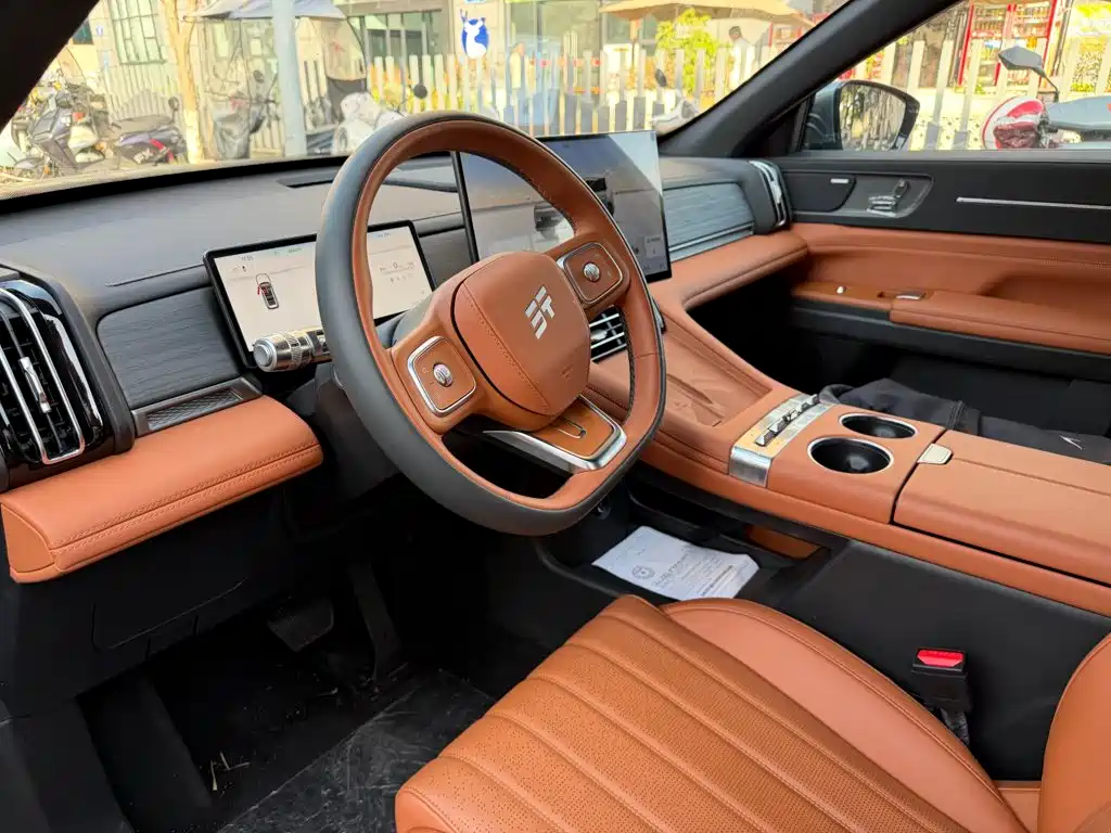 Jetour Shanhai L7 PLUS 2026 2025 Base Model 7-Seater