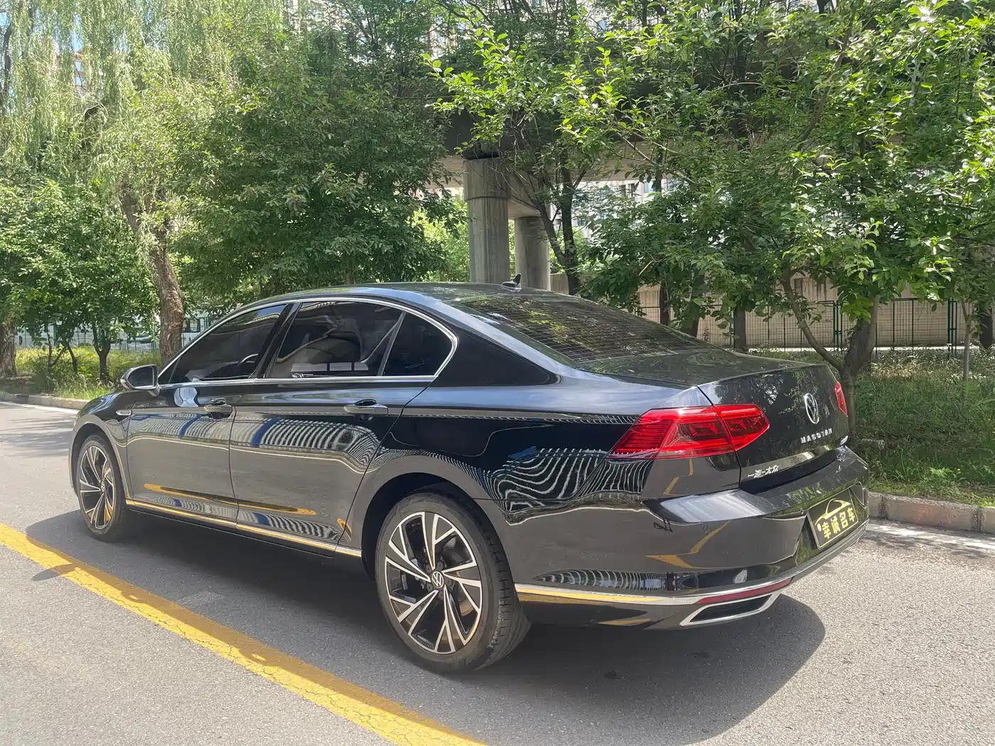Volkswagen Magotan 2020 330TSI DSG Luxury фото 5