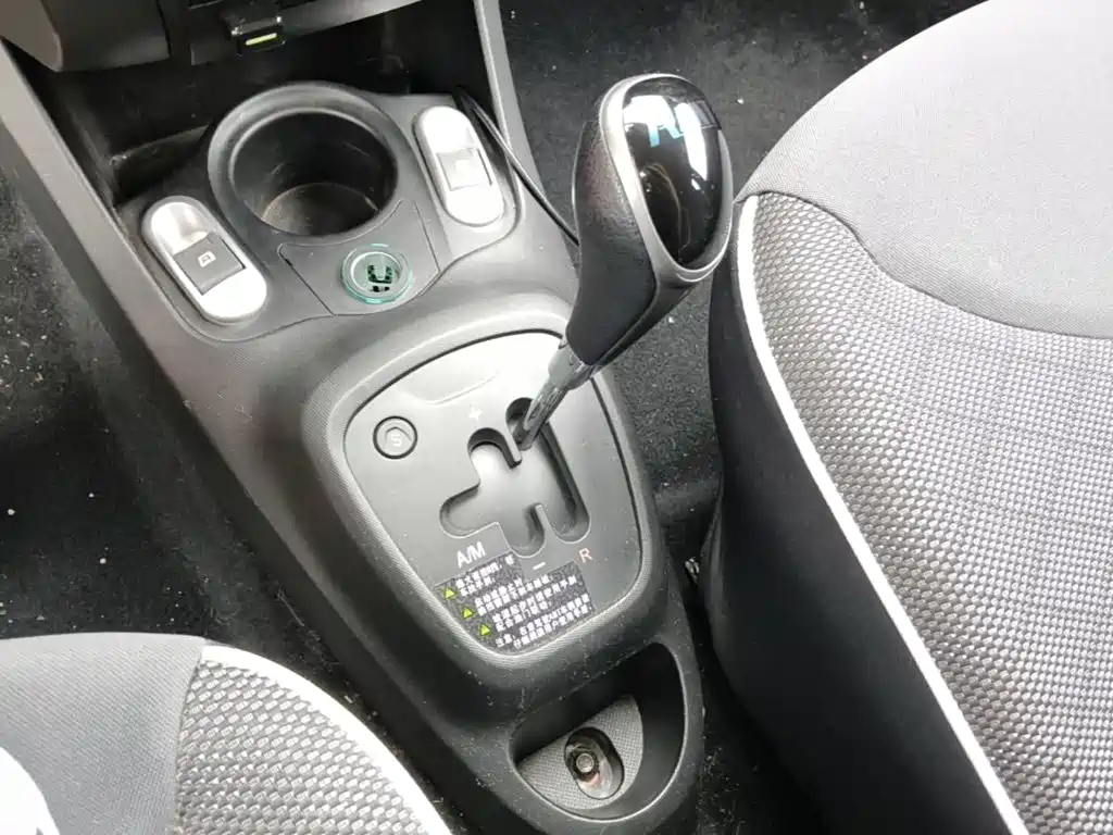 BYD F0 2017 2015 1.0L AMT Xuan Cool Edition