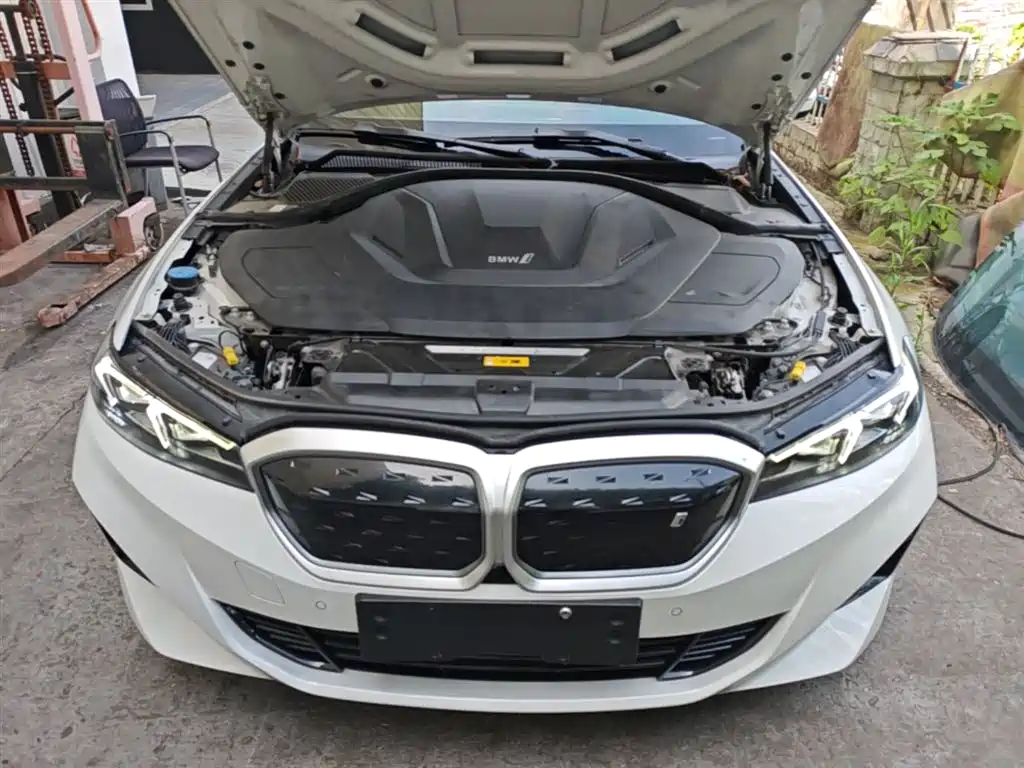 BMW i3 2022 eDrive 35 L фото 20