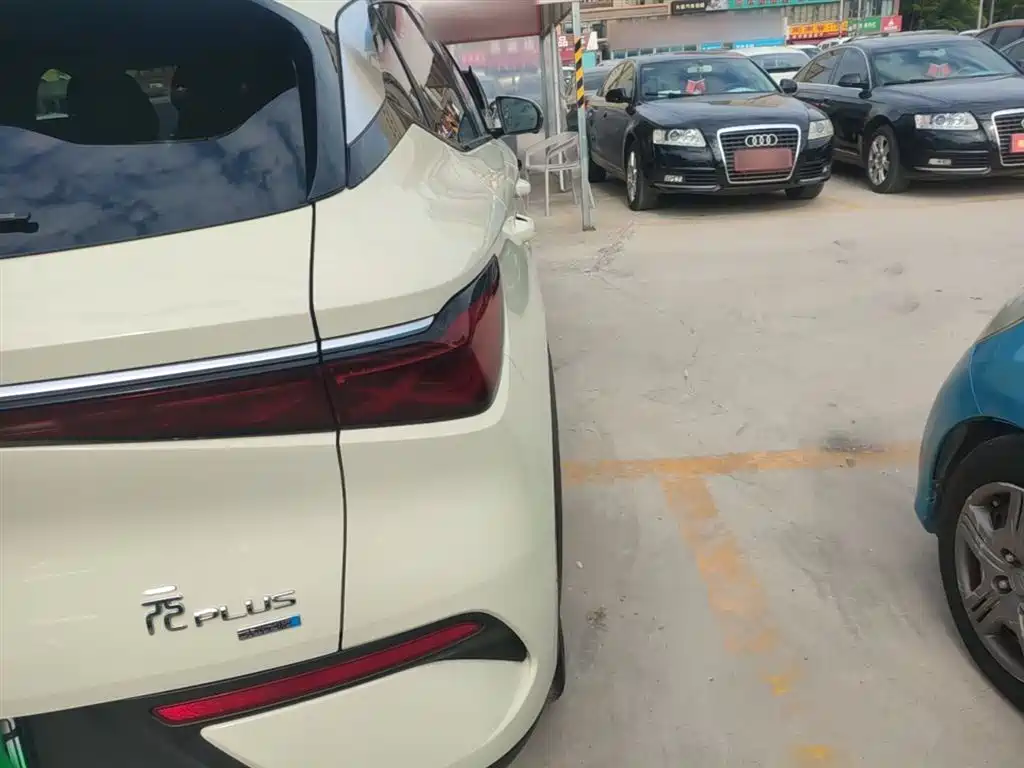 BYD Yuan PLUS 2025 Smart Drive 510KM Surpass Edition фото 8