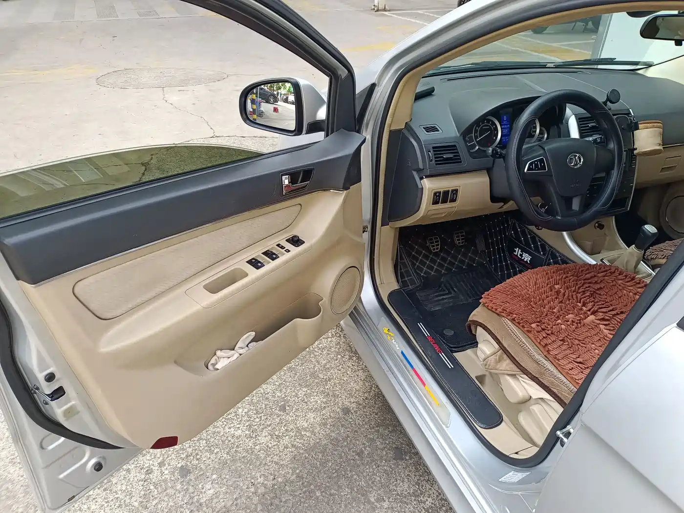 BAIC E-Series 2013 2013 Hatchback 1.5L Manual Letian Edition