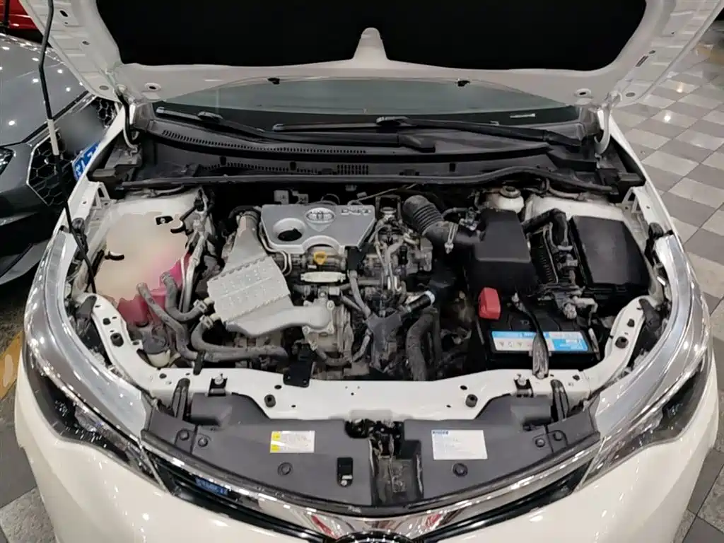 Toyota Levin 2017 Facelift 185T CVT Elite (China V) фото 20