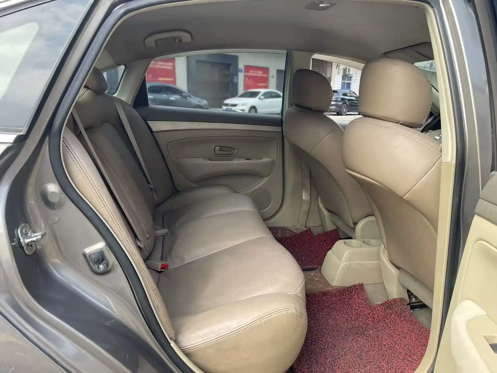 Фото 11 - Nissan Sylphy