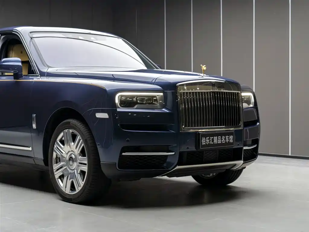 ROLLS-ROYCE CULLINAN